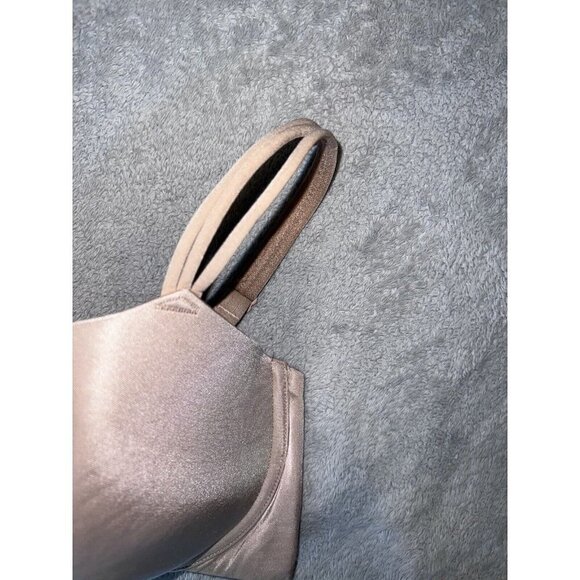 VICTORIA'S SECRET Lined Demi UnderwireBra Beige Sz 34DDD 36007682 - Picture 4 of 7